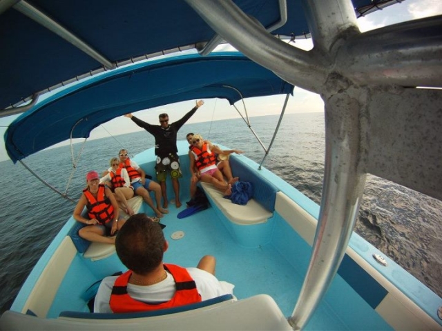 PAseos en barco